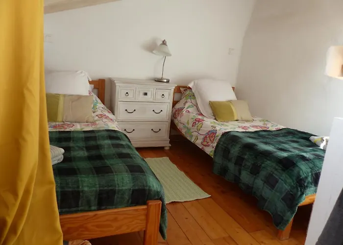Maison Des Remparts Nichée Sous La Cité Сasa de vacaciones Carcasona
