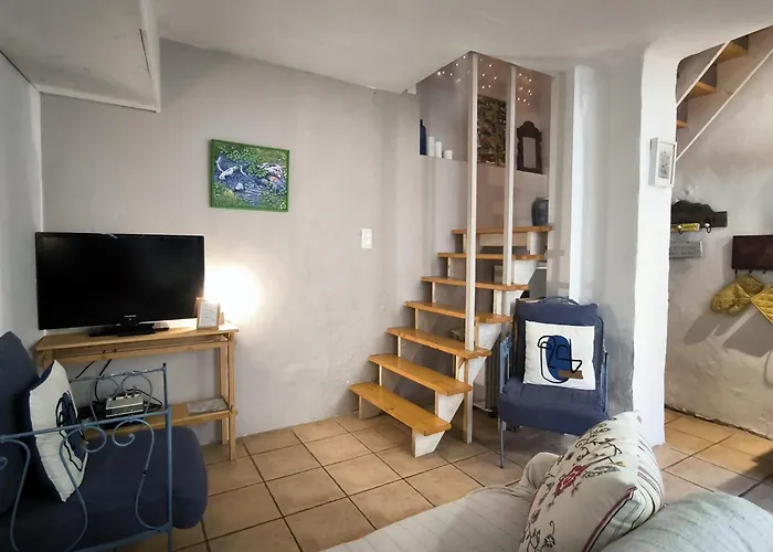 Maison Des Remparts Nichée Sous La Cité *