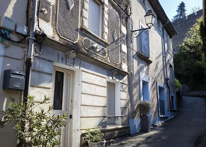 Maison Des Remparts Nichee Sous La Cite Casa de Férias *