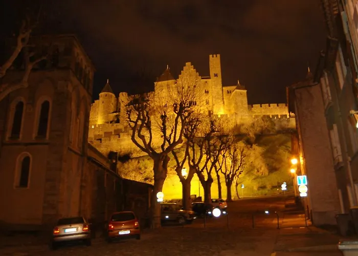 Maison Des Remparts Nichee Sous La Cite Ferienhaus *